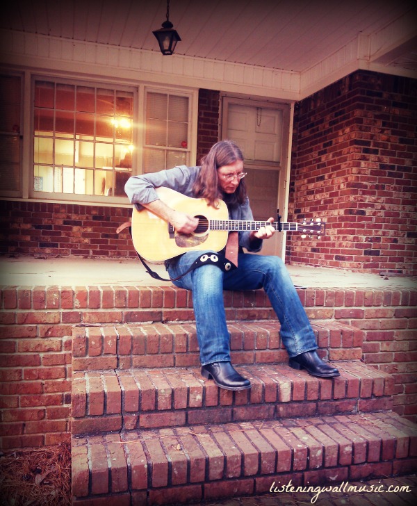 Jim warms up before the show. Such a legend!